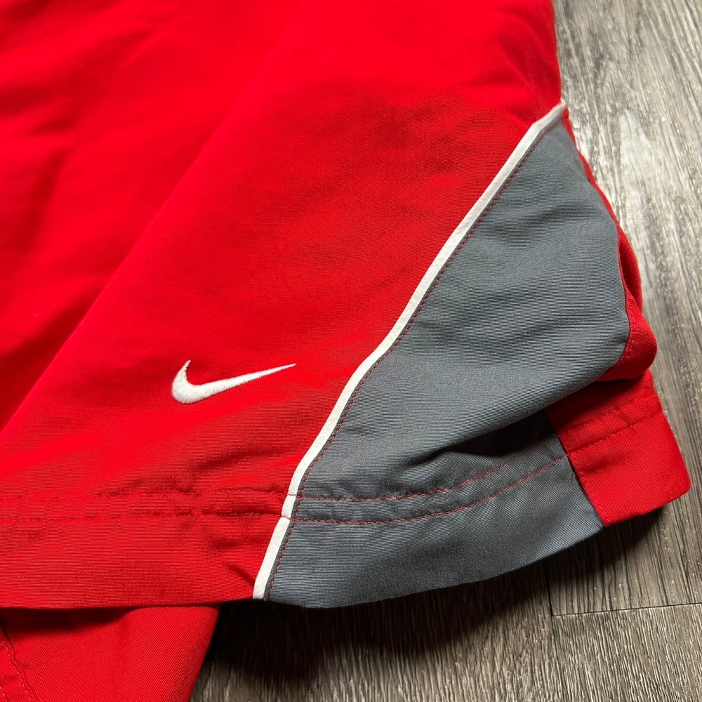 Nike Swim Trunks XL‎ Red Grey White Mesh Lined Drawstring Board Shorts Y2K Baggy - Picture 8 of 8